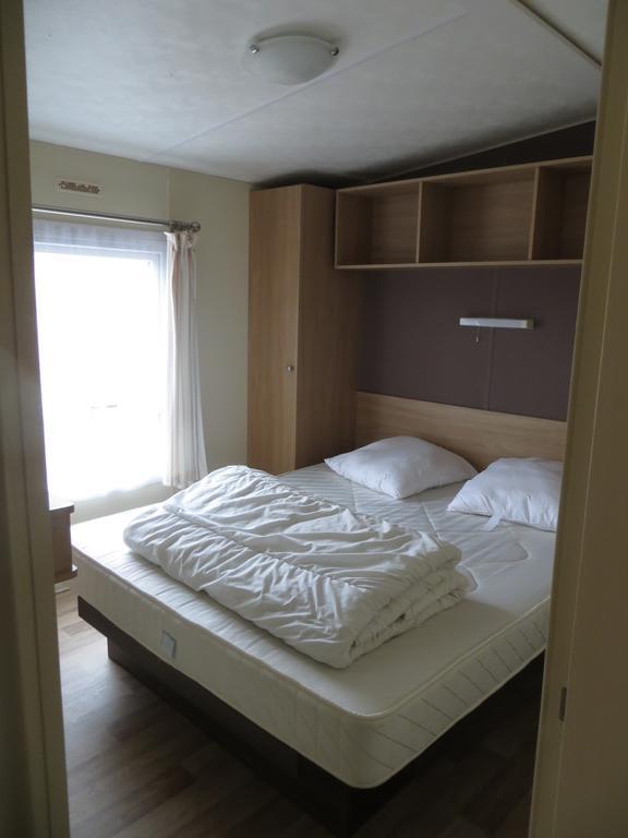 Hebergement Dans Un Domaine A Litteau 外观 照片